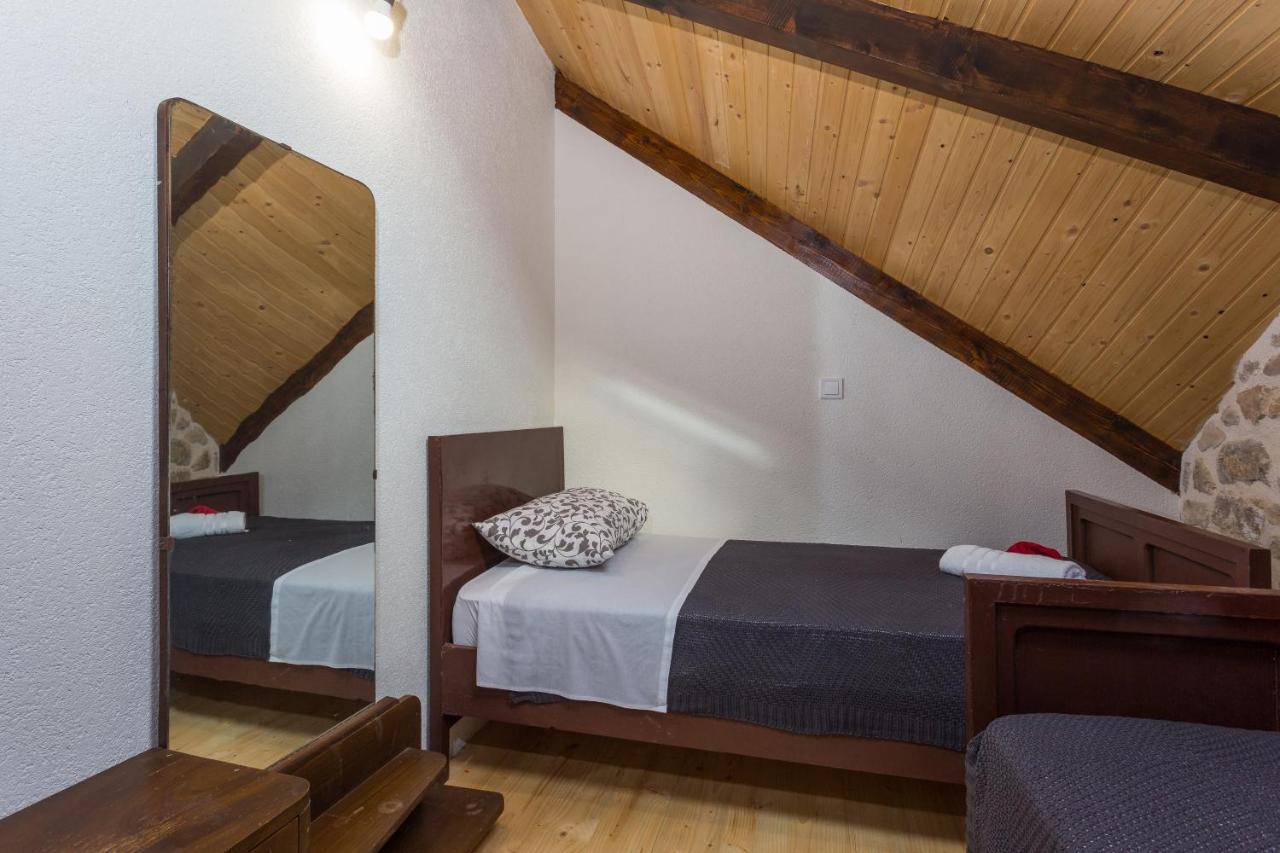 Kuca Za Odmor Joko I Jeka Vila Bogatić Exterior foto